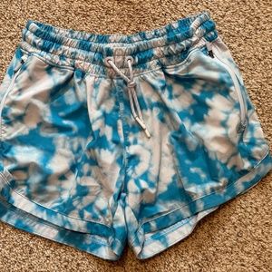 Athleta girl blue and white tie dye pre-owned shorts XL 14